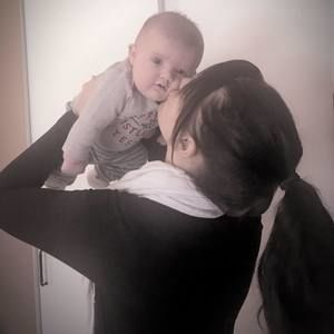 Meet your Posher, Kira